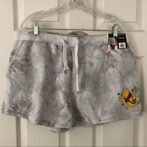 Disney Winnie The Pooh Womens Tie Dye Shorts
Size XXL